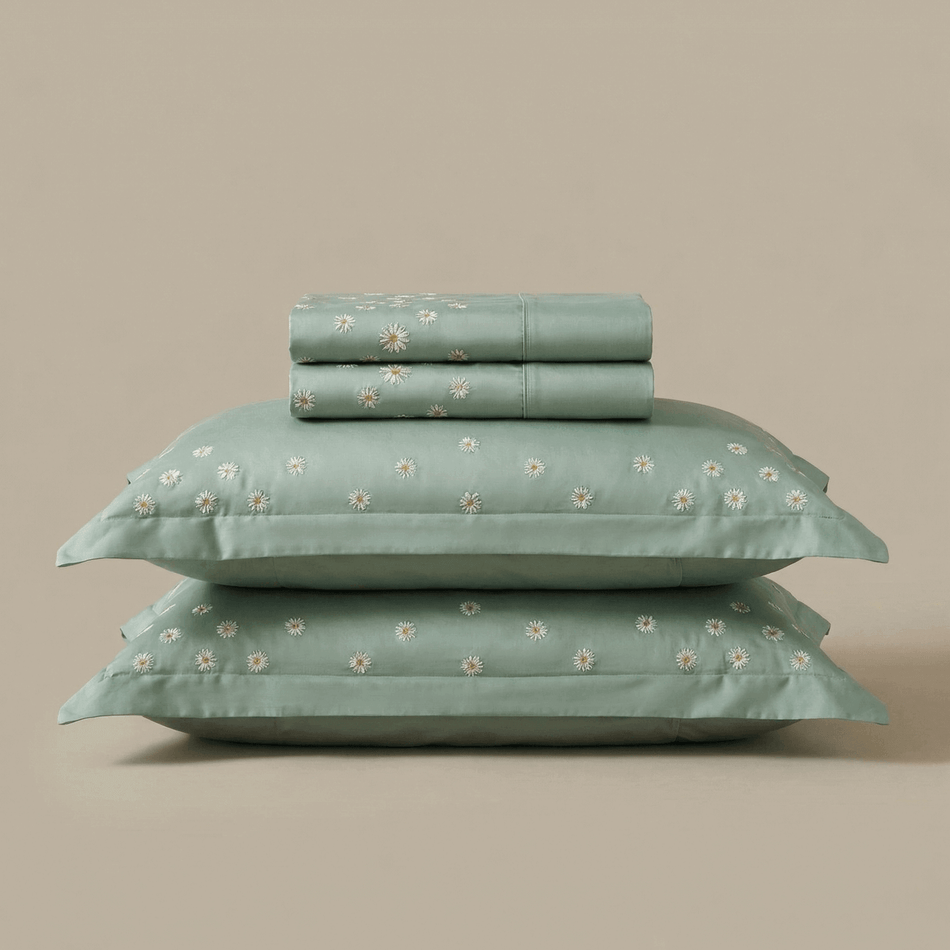 PREMIUM pamut-szatén hímzett ágyneműhuzat Camily