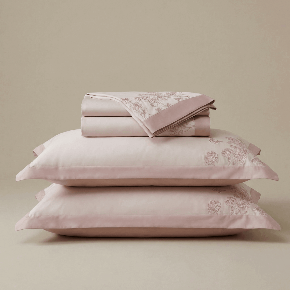 PREMIUM pamut-szatén hímzett ágyneműhuzat Ruby