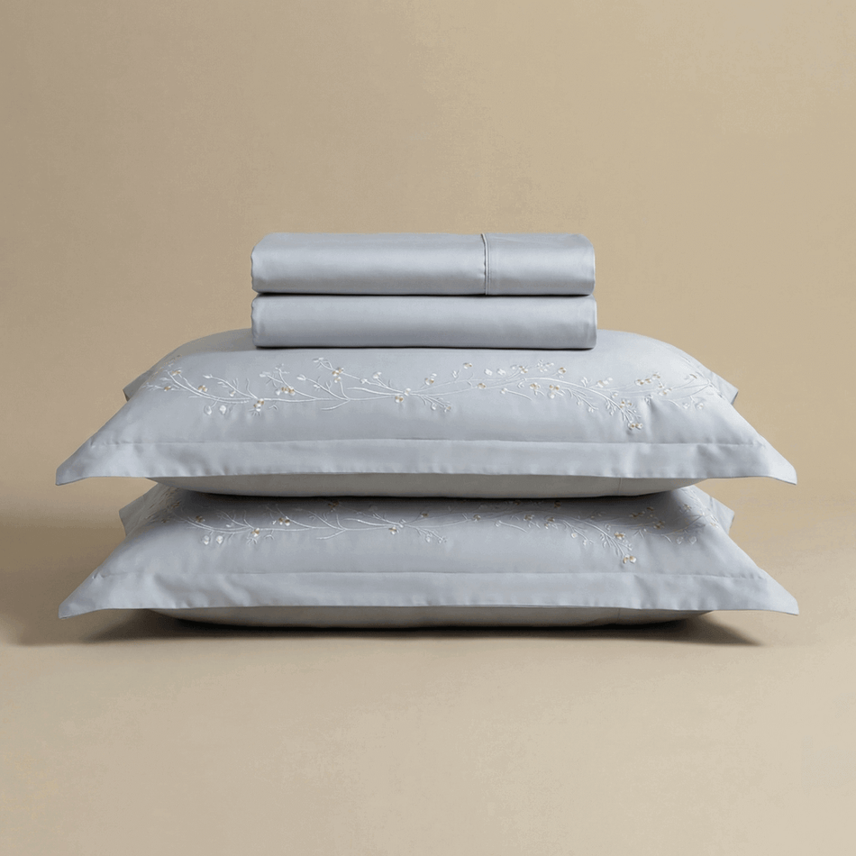 PREMIUM pamut-szatén hímzett ágyneműhuzat Iris