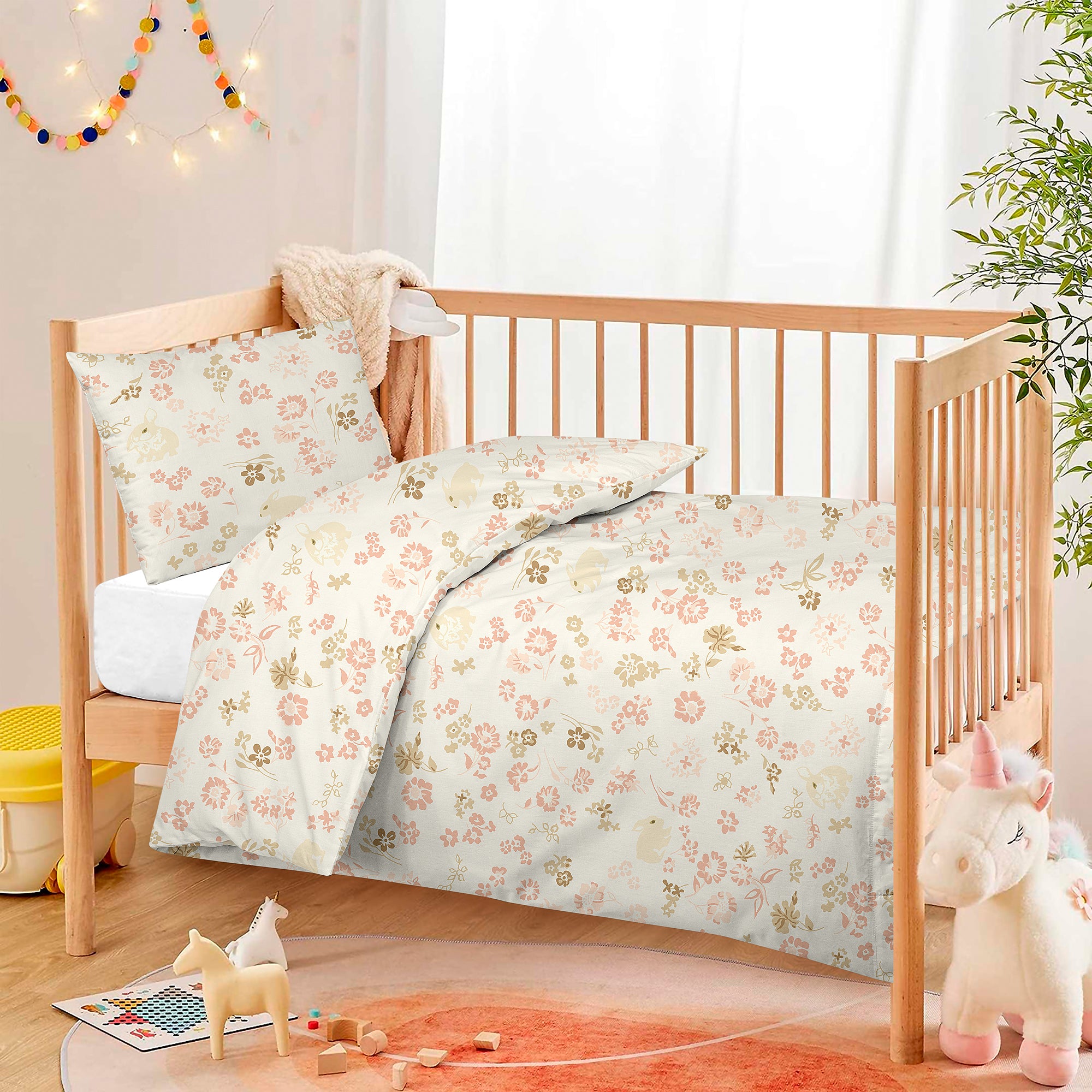 Kisgyermek ágynemű Svilanit Meadow Tales